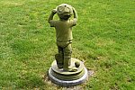 Gardens-Sculptures-IPE-LloydHarbor-5-10-19-7945-DDeRosaPhoto