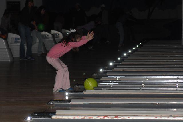 108-AHJFBowlingforEquestrians-2-18-07-DeRosaPhoto.jpg