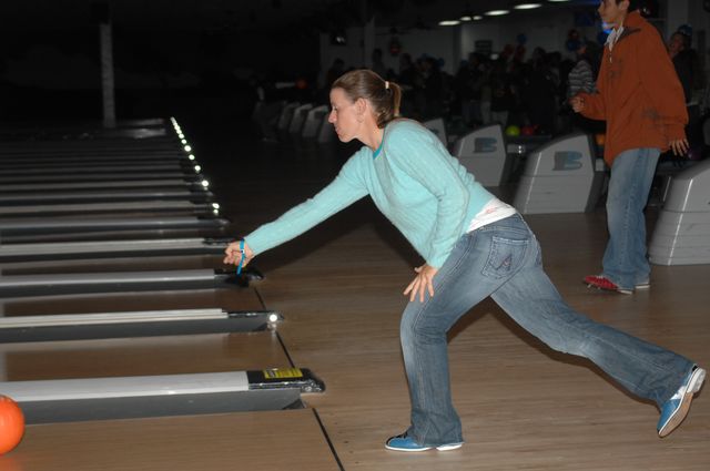 189-AHJFBowlingforEquestrians-2-18-07-DeRosaPhoto.jpg