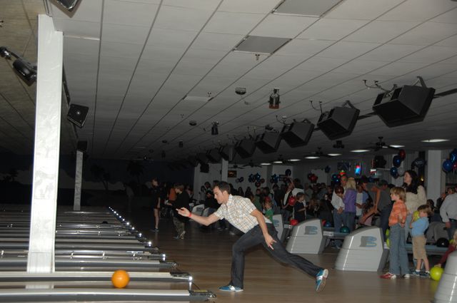 116-AHJF-Bowling-2-17-08-DeRosaPhoto.JPG