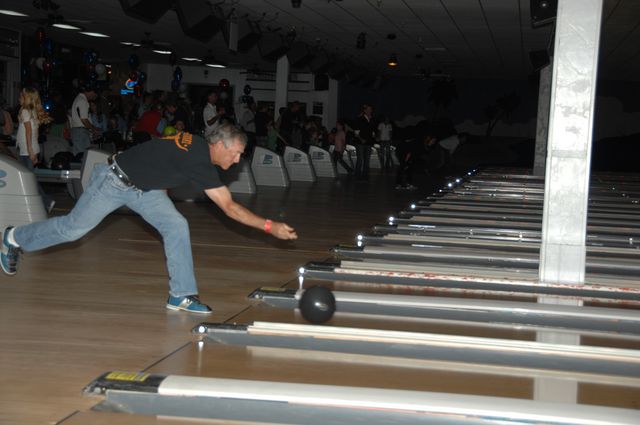 126-AHJF-Bowling-2-17-08-DeRosaPhoto.JPG