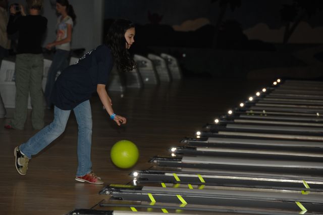 231-AHJF-Bowling-2-17-08-DeRosaPhoto.JPG