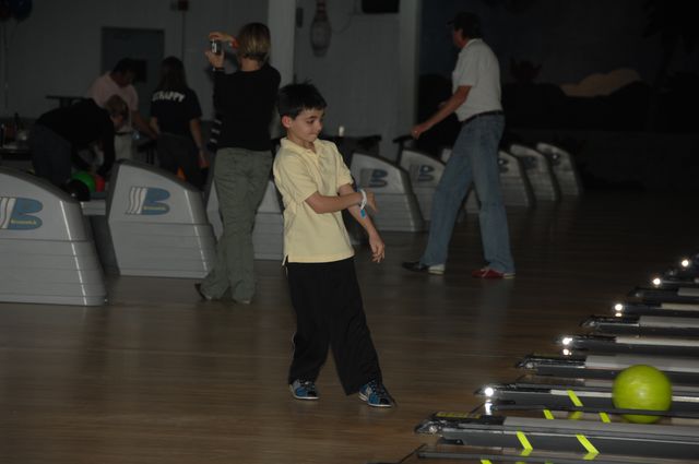 232-AHJF-Bowling-2-17-08-DeRosaPhoto.JPG