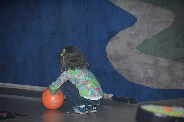 AHJF-Bowling-2-14-10-132-DDeRosaPhoto.jpg