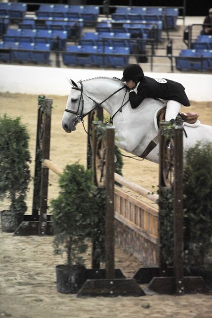 2437-Cento-JenniferWaxman-LegacyCup-NonPro3'6Finals-5-17-08-DeRosaPhoto