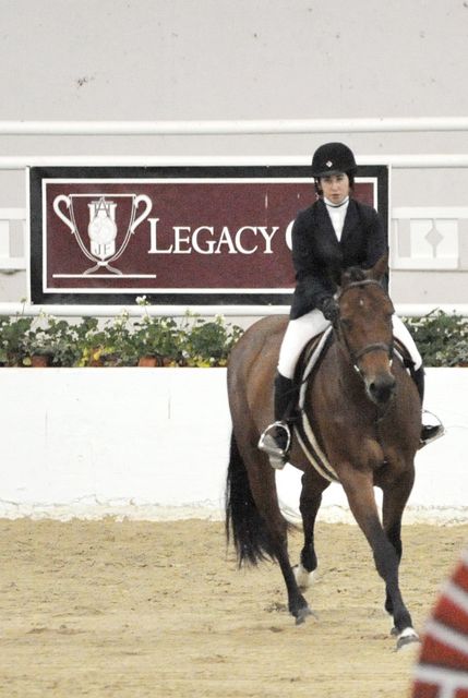 2040-Theory-JenniferWaxman-LegacyCup-NonPro3'6GoRound-5-17-08-DeRosaPhoto