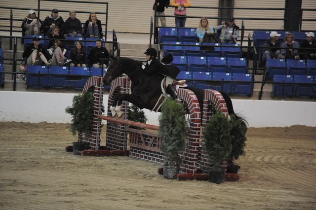 1586-Placido-VictoriaSmith-LegacyCup-NonPro3'Finals-5-16-08-DeRosaPhoto.jpg