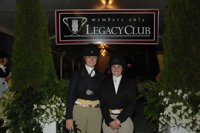 1826-EmilyWygod-JenniferWaxman-LegacyCup-NonPro3'FinalsAwards-5-16-08-DeRosaPhoto.JPG