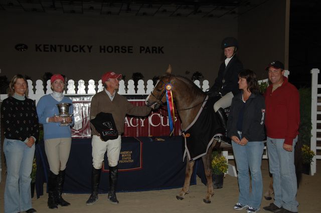 2220-MindYourStep-BrittniRaflowitz-LegacyCup-PonyFinalsAwards-5-17-08-DeRosaPhoto.jpg