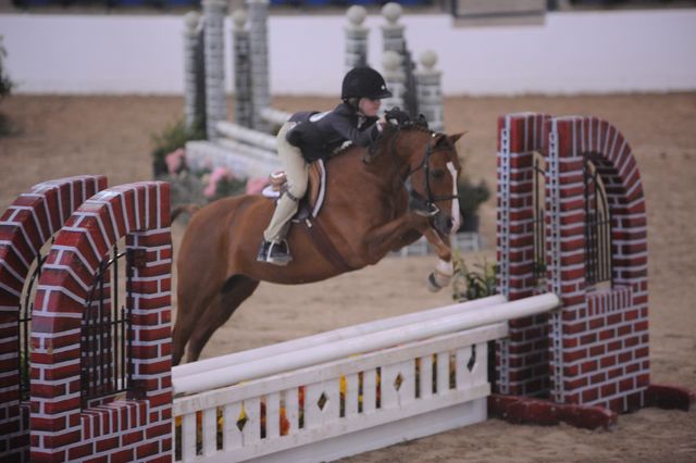 844-AllAboutMe-MeredithDarst-LegacyCup-PonyHunterGoRound-5-10-08-DeRosaPhoto.jpg