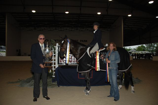 1168-GlassCastle-HavensSchatt-LegacyCup-Pro3'6FinalsAwards-DeRosaPhoto.jpg