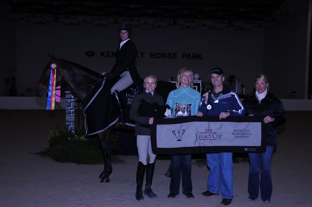 733--PapillonRouge-McKrellPainter-LegacyCup-Pro3'FinalsAwards-5-9-08-DeRosaPhoto.JPG