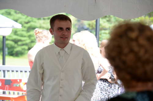 Beth Wedding-7-28-13-0399-DDeRosaPhoto