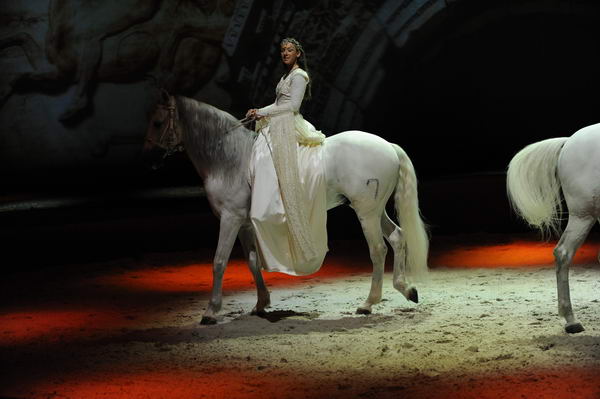 Cavalia-6-8-10-128-DDeRosaPhoto.jpg