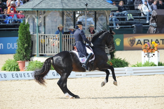 WEG1-9-28-10-DressageGP-6254-TinaKonyot-Calesto-DDeRosaPhoto