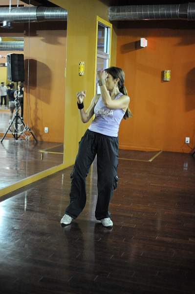 BUCD-Zumba-5-2-09-23-DDeRosaPhoto.jpg