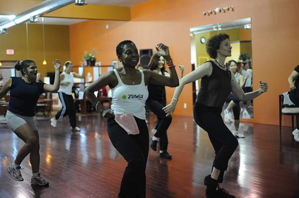 BUCD-Zumba-5-2-09-3-DDeRosaPhoto.jpg