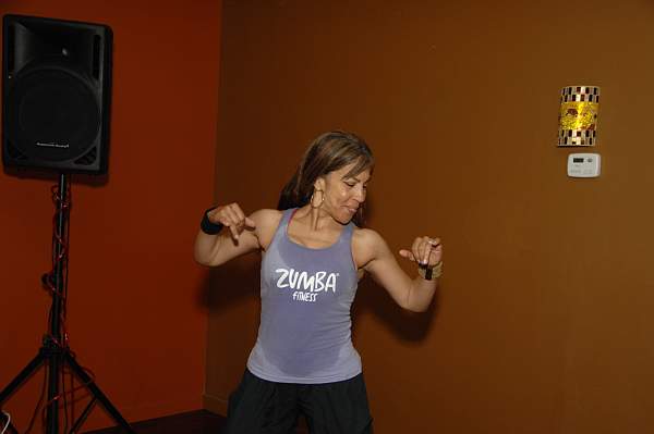 BUCD-Zumba-5-2-09-61-DDeRosaPhoto.jpg