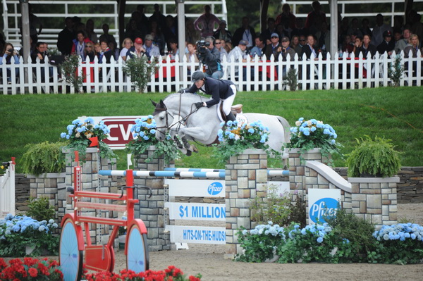 HITS-Jumpers-9-11-11-4539-AntaresF-McLainWard-DDeRosaPhoto.JPG