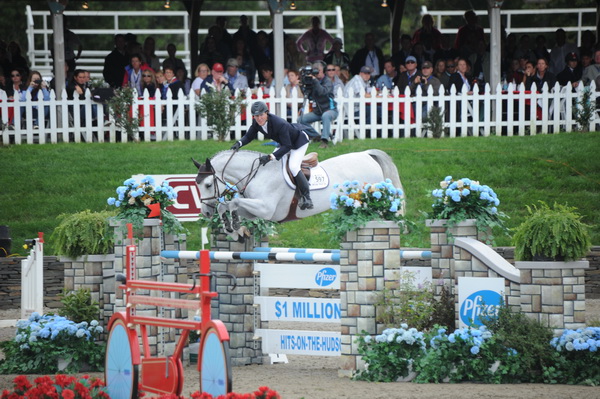 HITS-Jumpers-9-11-11-4540-AntaresF-McLainWard-DDeRosaPhoto.JPG