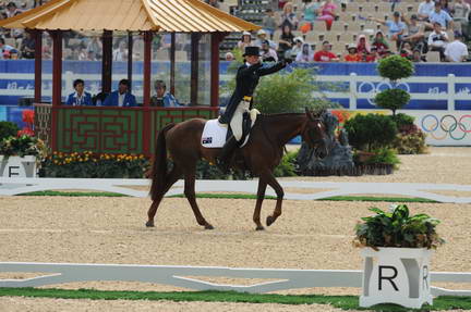 HKEV-8-9-08-403-LucindaFredericks-HeadleyBrittania-AUS-DeRosaPhoto.jpg