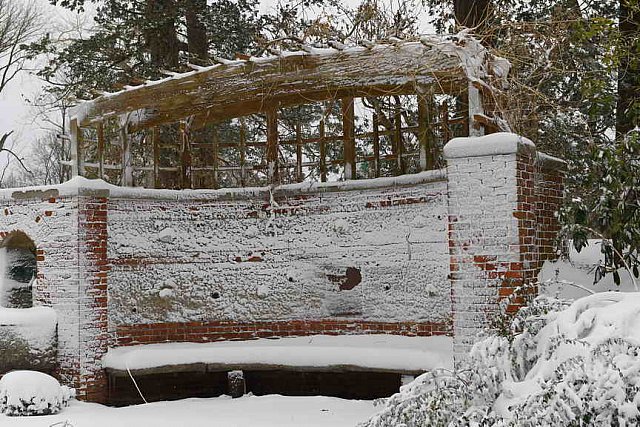 31 Fort Hill-12-17-2020-Snowstorm--0010-DDeRosaPhoto