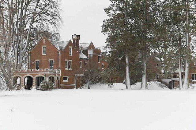 31 Fort Hill-12-17-2020-Snowstorm--0123-DDeRosaPhoto