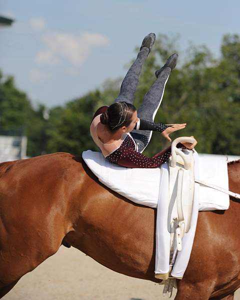 0892-NAJYRC-7-26-09-Vaulting-DDeRosaPhoto.jpg