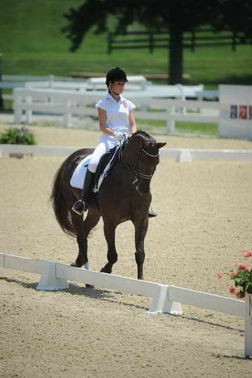 NAJYRC-7-27-11-1126-AnnekaSutton-Fidelio-DDeRosaPhoto.JPG