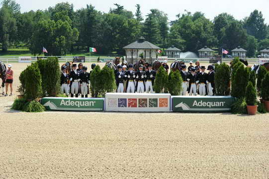 NAJYRC-7-27-11-1310-YR-BR-Reg8-Sil-CANBCQC-GldReg5-DDeRosaPhoto.JPG