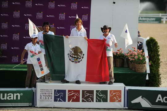 NAJYRC-7-27-11-1696-DDeRosaPhoto.JPG