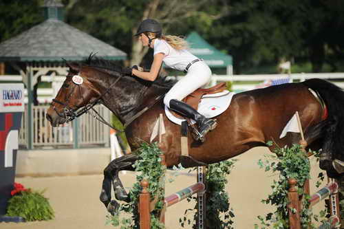 NAJYRC-7-28-11-YR-3778-SarahBagworth-Untouchable-DDeRosaPhoto.JPG