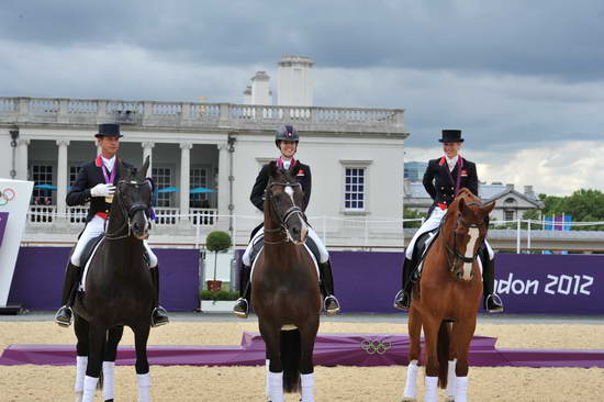 Gold-CarlHester-CharlotteDujardin-LauraBechtolsheimer-Olympics-8-7-12-DRE-GPS-D2X-6465-DDeRosaPhoto