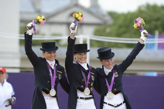 Silver-DorotheeSchneider-KristinaSprehe-HelenLangehanenberg-GER-Olympics-8-7-12-DRE-GPS-4331-DDeRosaPhoto