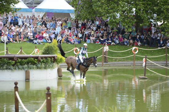 Olympics-EV-XC-7-30-12-5612-LucindaFredericks-FlyingFinish-AUS-DDeRosaPhoto