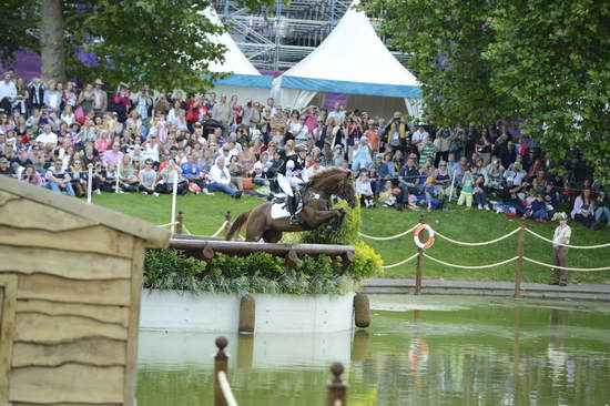 Olympics-EV-XC-7-30-12-5711-SandraAuffarth-OpgunLouvo-GER-DDeRosaPhoto