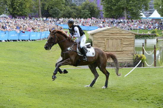 Olympics-EV-XC-7-30-12-5747-SandraAuffarth-OpgunLouvo-GER-DDeRosaPhoto