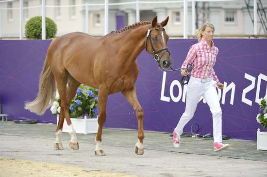 Olympics-EVJg-7-27-12-0434-SandraAuffarth-OpgunLouvo-GER-DDeRosaPhoto