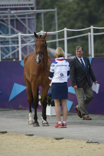 Olympics-EVJg-7-27-12-0612-MaryKing-ImperialCavalier-GBR-DDeRosaPhoto