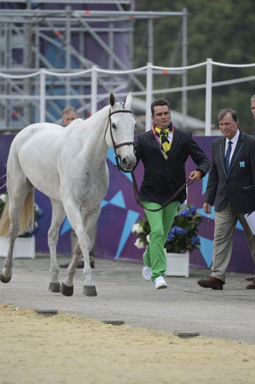 Olympics-EVJg-7-27-12-0633-SergueiFofanoff-Barbara-BRA-DDeRosaPhoto