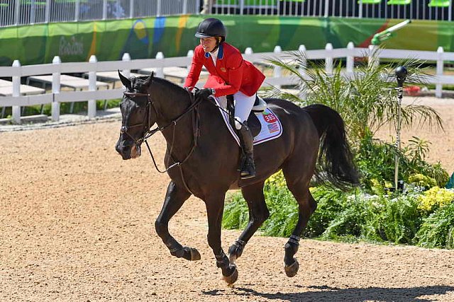 Olympics-RIO-SJ-1stQuall-8-14-16-7572-BeezieMadden-CortesC-USA-DDeRosaPhoto