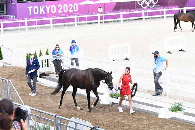 OLY-2020-DRESSAGE-JOG-7-24-21-0864-120-CC KRUTH-HELINE'S DANCERA-DEN-DDEROSAPHOTO