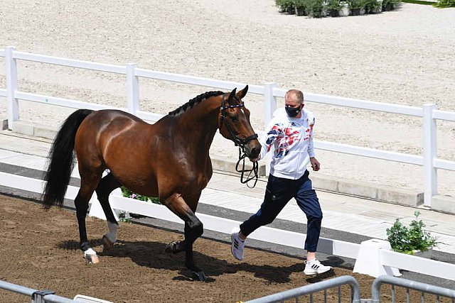 OLY-2020-DRESSAGE-JOG-7-24-21-1008-136-GARETH HUGHES-SINTANO VAN HOF OLYMPIA-GBR-DDEROSAPHOTO