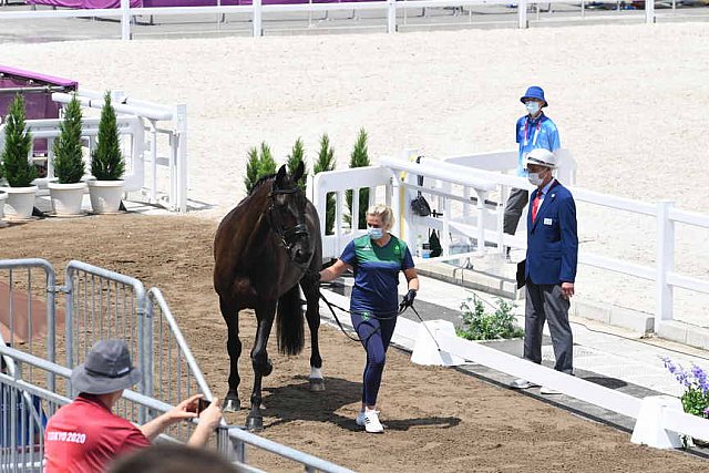 OLY-2020-DRESSAGE-JOG-7-24-21-1060-141-HEIKE HOLSTEIN-SAMBUCA-IRL-DDEROSAPHOTO