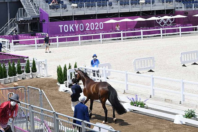 OLY-2020-DRESSAGE-JOG-7-24-21-1088-DDEROSAPHOTO