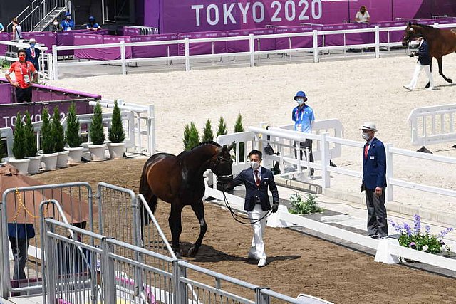 OLY-2020-DRESSAGE-JOG-7-24-21-1098-144-HIROYUKI KITAHARA-HURACAN 10-JPN-DDEROSAPHOTO