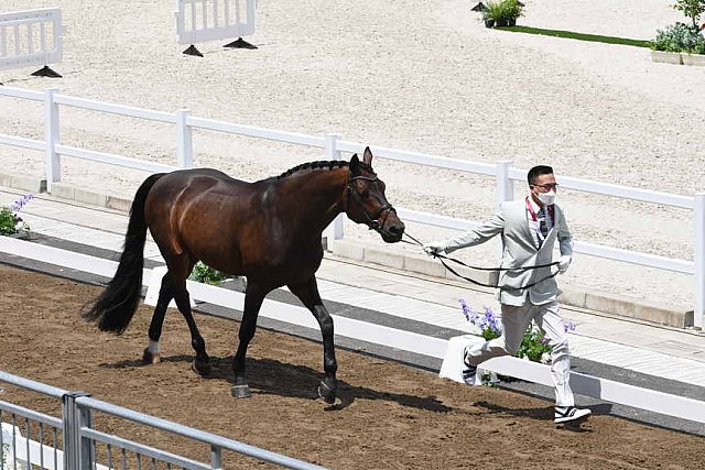 OLY-2020-DRESSAGE-JOG-7-24-21-1129-147-SEON KIM DONG-BELSTAFF-KOR-DDEROSAPHOTO