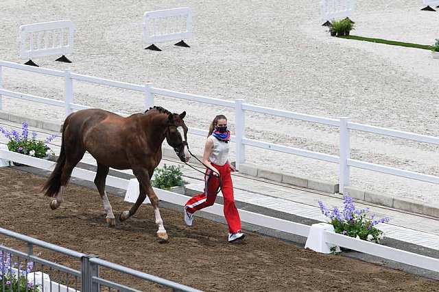 OLY-2020-DRESSAGE-JOG-7-24-21-1304-160-A MAKSAKOVA-BOJENGELS-ROC-DDEROSAPHOTO