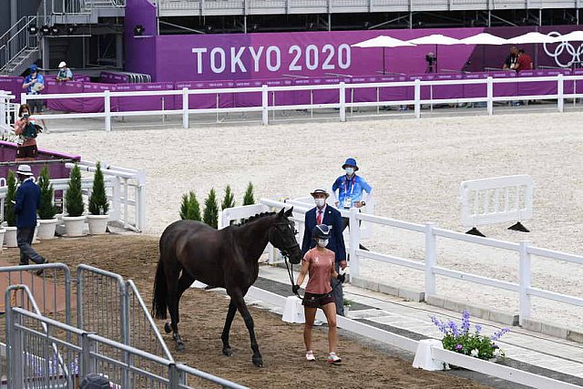 OLY-2020-DRESSAGE-JOG-7-24-21-1348-165-ESTELLE WETTSTEIN-WEST SIDE STORY OLD-SUI-DDEROSAPHOTO
