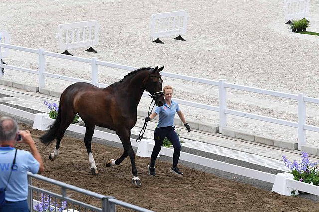 OLY-2020-DRESSAGE-JOG-7-24-21-1387-169-JULIETTE RAMEL-BURIEL K.H-SWE-DDEROSAPHOTO